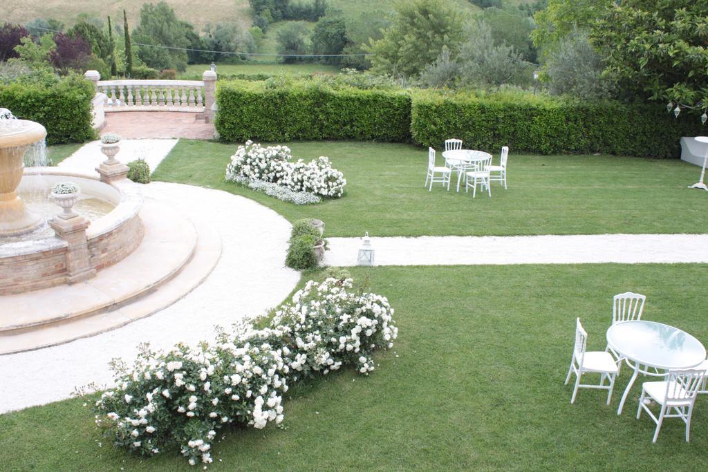 Hotel Villa Castellani Mogliano Eksteriør bilde